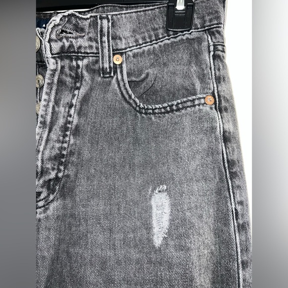Aeropostale Women's Black Distressed Straight Jeans size 4 reg - Picture 5 of 11